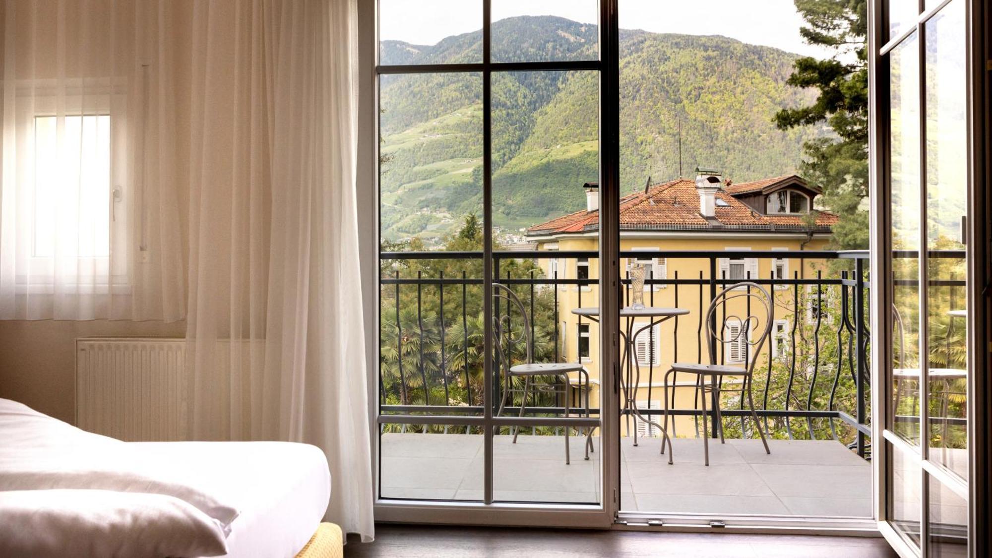 Hotel Villa Laurus Merano Exterior photo