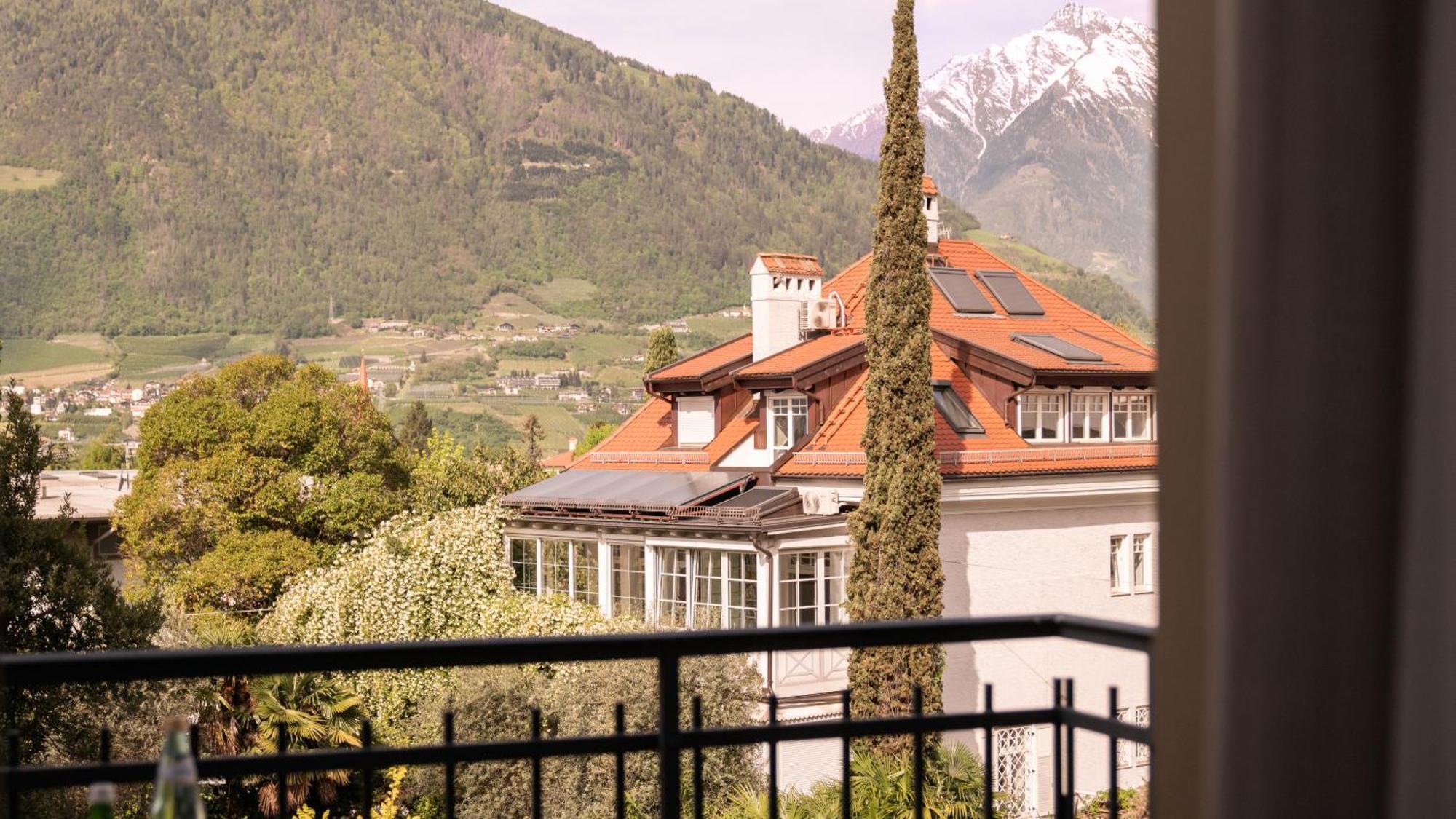 Hotel Villa Laurus Merano Exterior photo